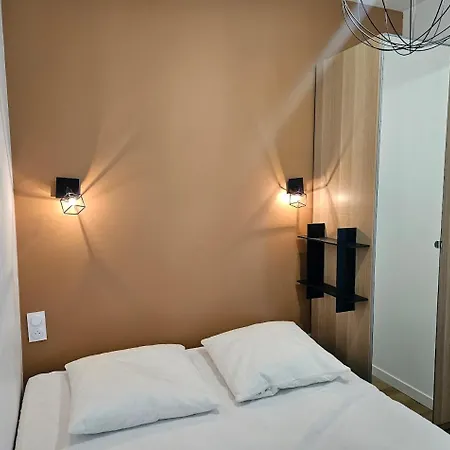 Appartements 4, 5 Et 10 Personnes Renoves En Centre-Ville Mont-Dore Exterior photo