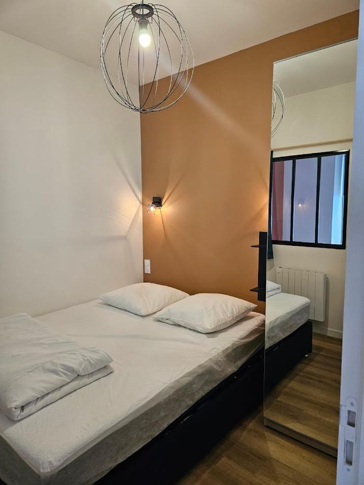 4, 5 Et 10 Personnes Renoves En Centre-ville *