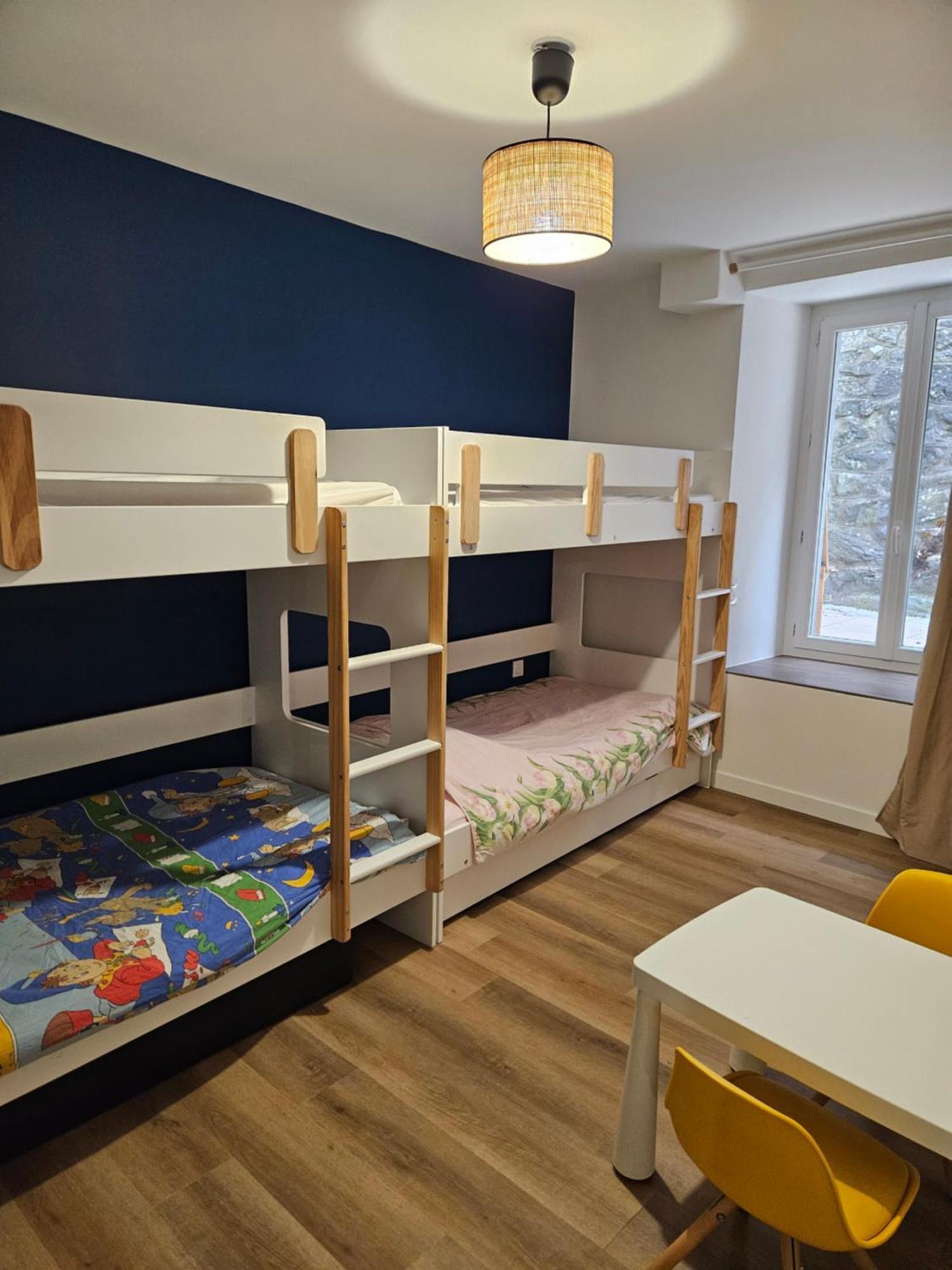 4, 5 Et 10 Personnes Renoves En Centre-ville *