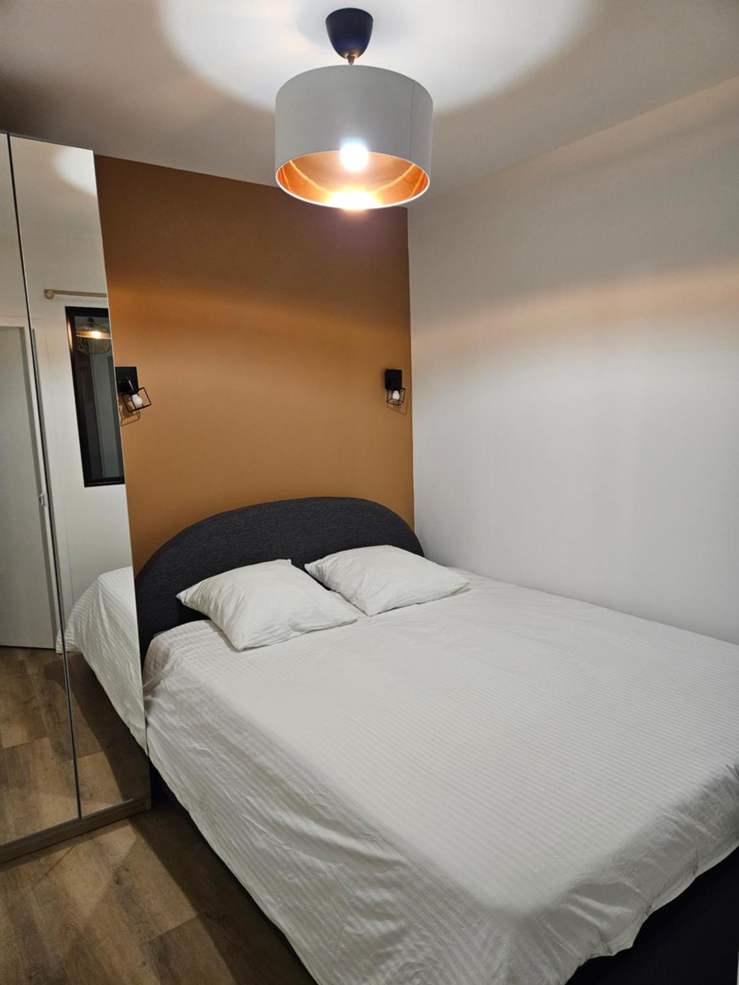 Apartment 4, 5 Et 10 Personnes Renoves En Centre-ville *