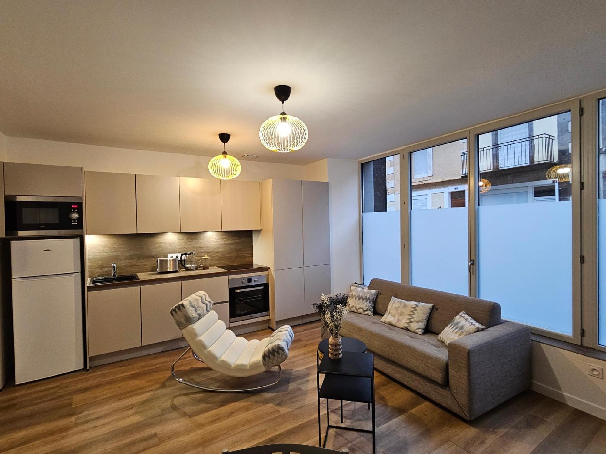 4, 5 Et 10 Personnes Renoves En Centre-ville Apartment Mont-Dore